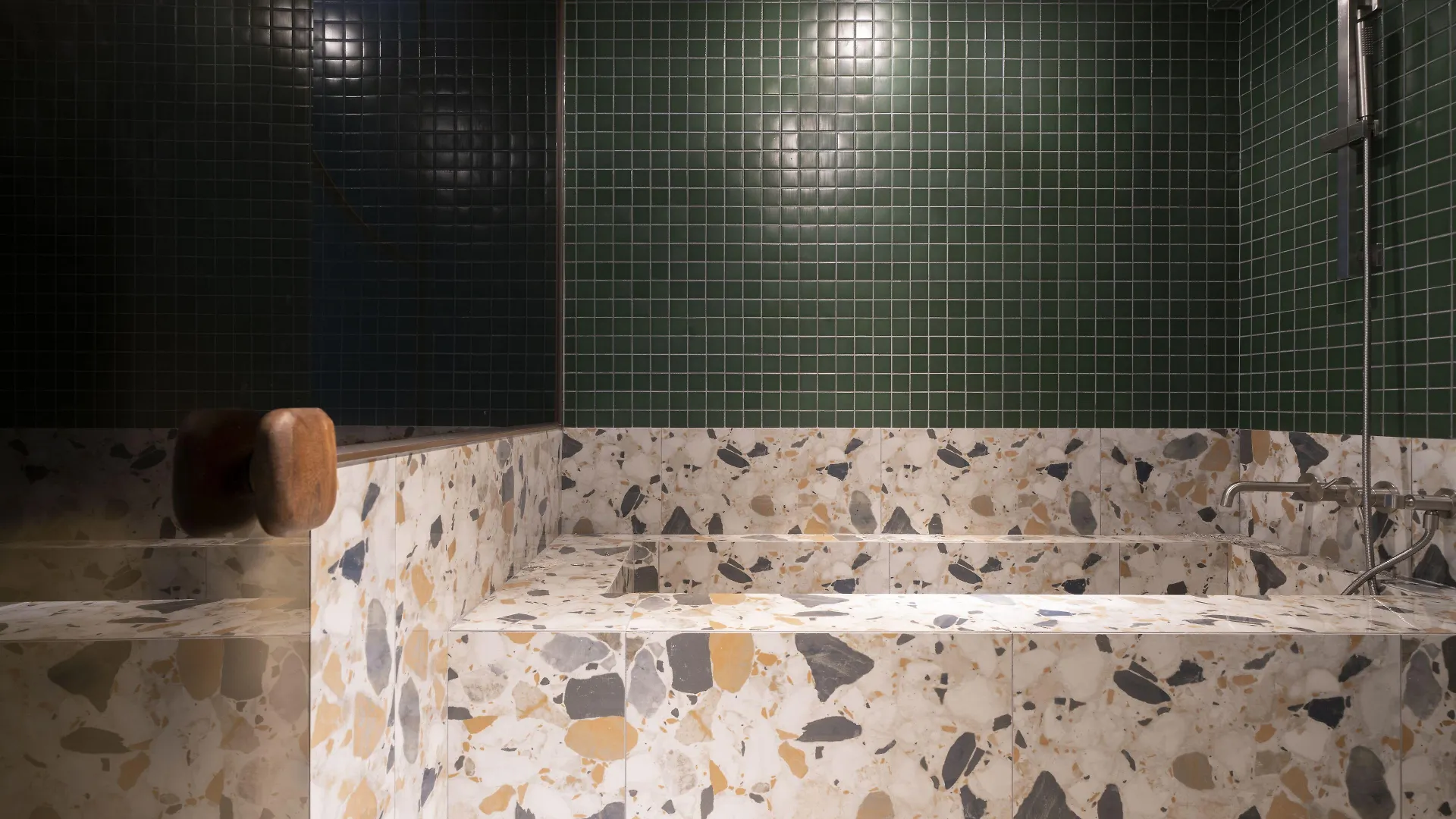 Incheon Juan Glam Aparthotel 4*,  South Korea